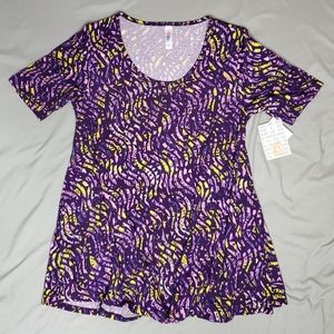 XS Lularoe Perfect T